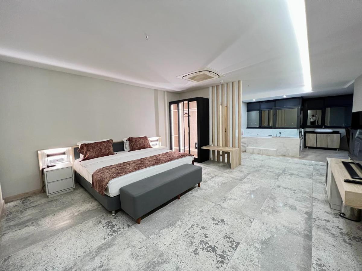 Life Point Hotel Trabzon Esterno foto